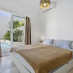 Ole Bahiazul-private Jacuzzi Corralejo