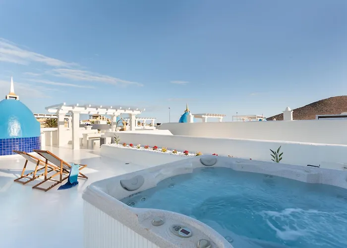 Ole Bahiazul-private Jacuzzi * Corralejo
